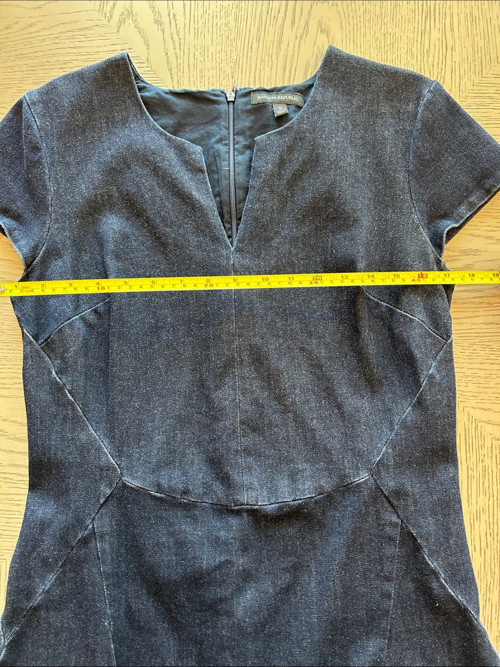 Banana Republic Dark Blue Denim Sheath Dress with Notch Neck 12T - Picture 5 of 8
